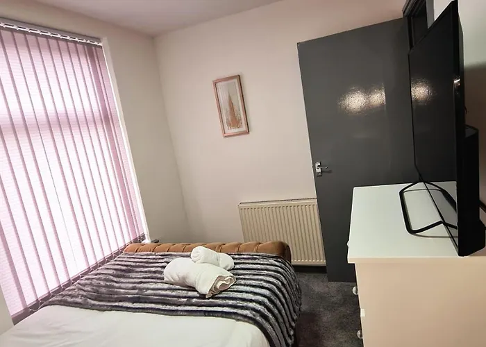 Large Victorian House 15 Minutes From Centre * 맨체스터