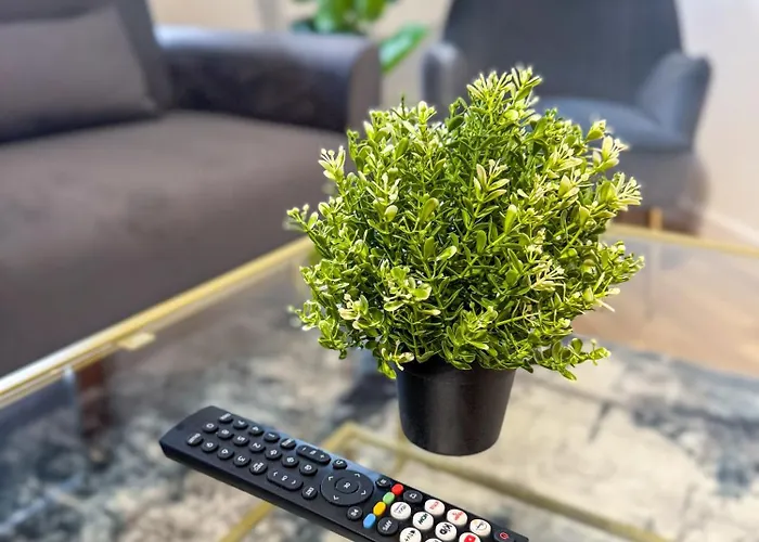 Cozy - 2 Beds, Sleeps 5, Free Parking! 曼彻斯特