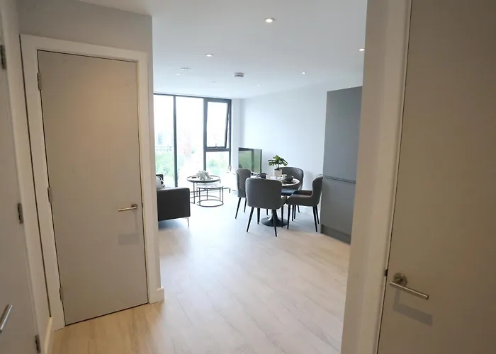 Regent Road - 9th Floor, Pets Allowed, 24hr Shop - Pass The Keys *