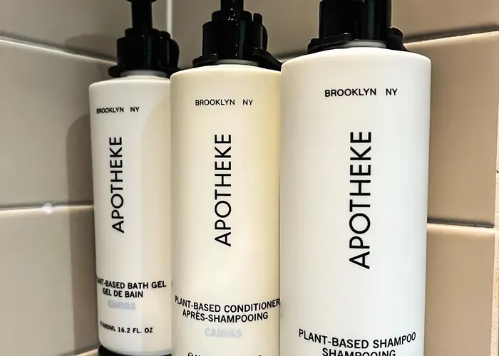 Hotel Crowne Plaza Centre By Ihg 4*