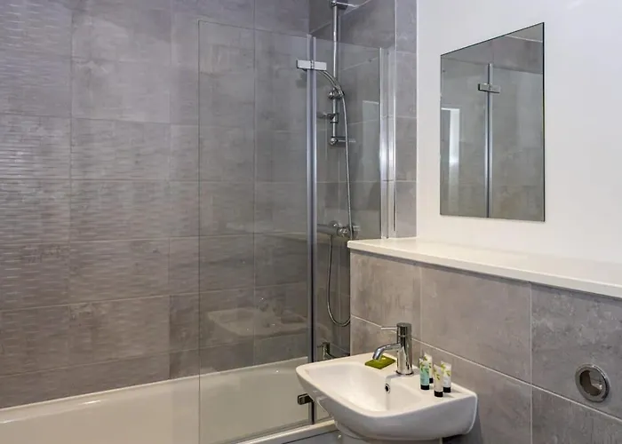 Media Salford Quays Flat By Superhost * מנצ'סטר