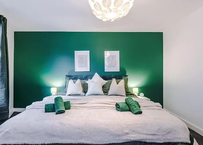 Apartmán Spacious Deansgate Apartment, Free Park, Sleeps 8