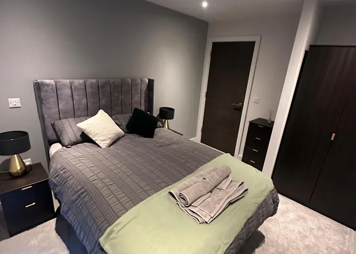 Apartamento Luxurious 2 Bedroom Mánchester