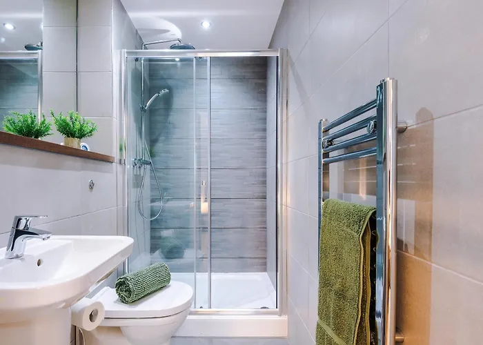 Sleek In By 53 Degrees Property, Ideal For Couples, Amazing Location! 아파트