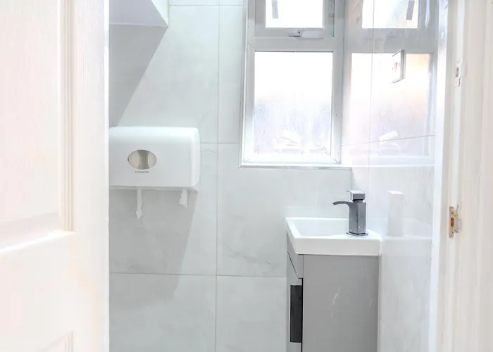 Latestapartments Near Coop Live And Etihad Stadium Apartment