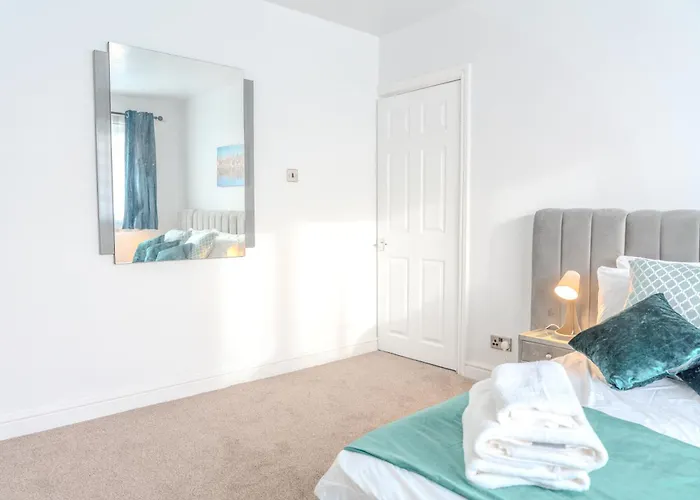 Apartment Latestapartments Near Coop Live And Etihad Stadium *