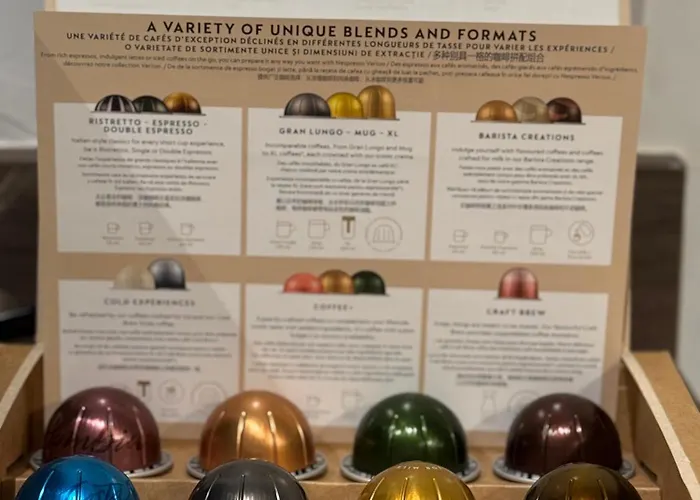 Modern 1-bed Near Centre, Arndale, Spinningfields, Mediacityuk, Old Trafford & Etihad, Sleeps 4, Netflix, Gym, Balcony, Nespresso Machine, Perfect For Long & Short Stays, Leisure, Contractors & Professionals! Daire *