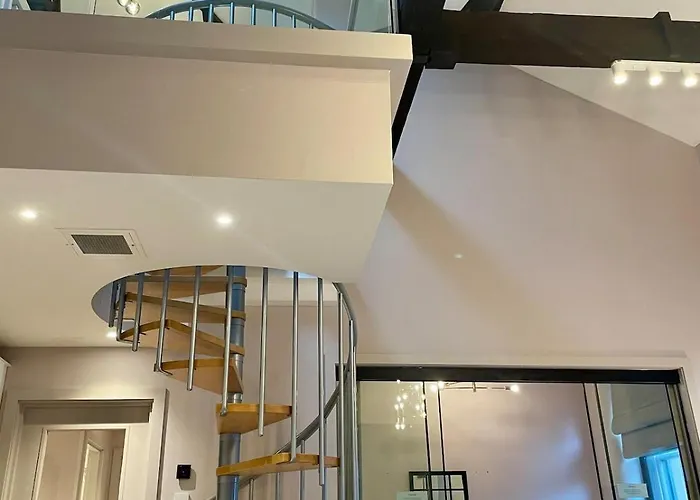 Emerald Escape 3 Bed 3 Bath