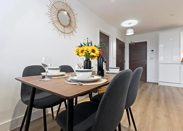 아파트 Modern Flat In By 53 Degrees Property, Ideal For Couples, 2 Bedrooms!