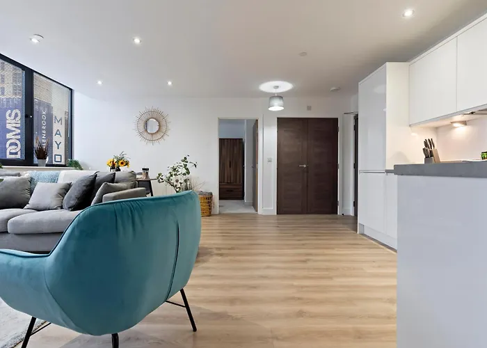 아파트 Modern Flat In By 53 Degrees Property, Ideal For Couples, 2 Bedrooms!