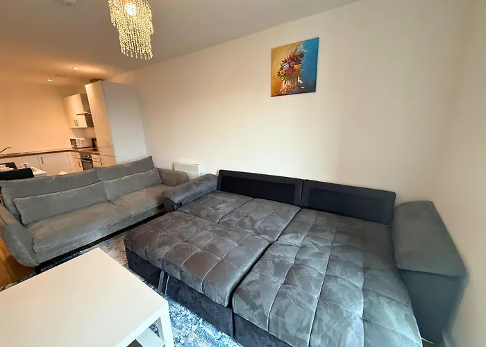 Mediacity One Bedroom Skyline Flat Манчестер