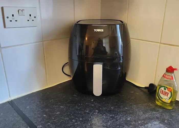 Go Big ! Entire Cozy House For Max 8 People Near Center Casa vacanze Manchester