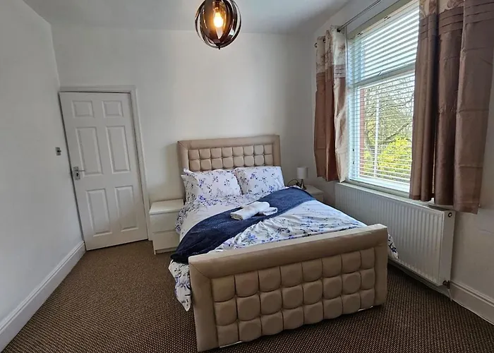 Clayton Hall Homes 度假居 *