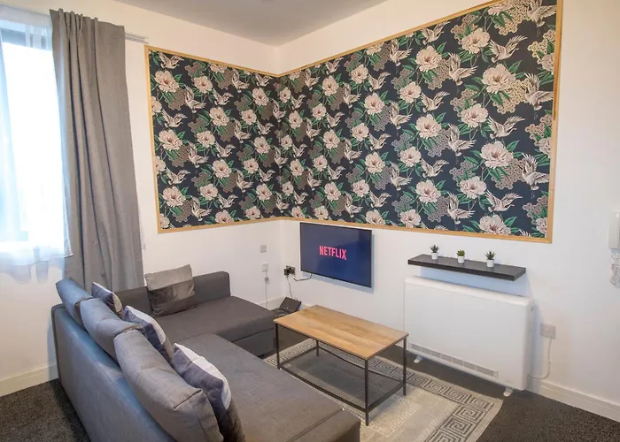 شقة Ideal For Groups - Modern 2 Bedroom - Free Parking, Transit Links, Close To Stadiums مانشستر