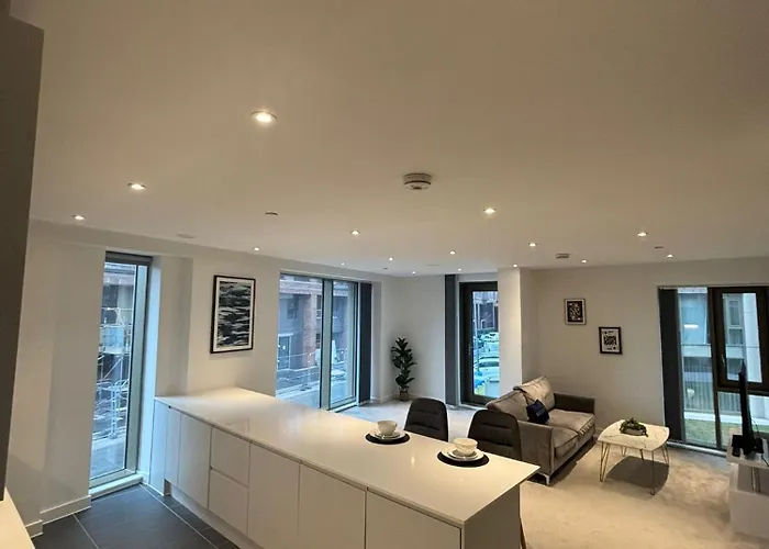 Διαμέρισμα Entire Modern In Centre *