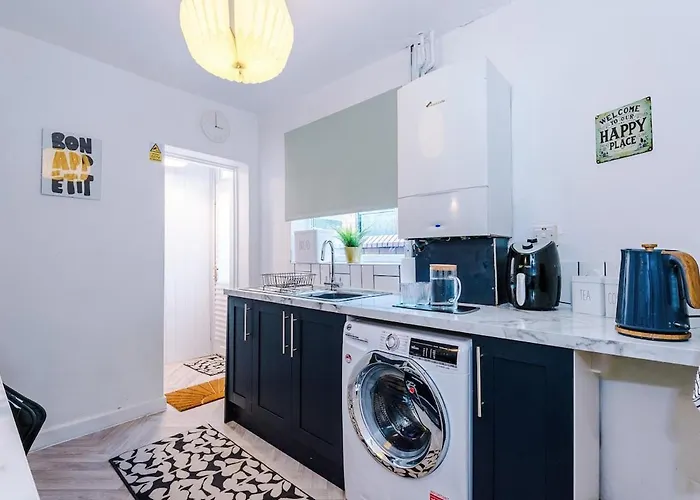 Free Park, Sleeps 8, Stunning In Salford, Long Term Disc, Perfect For Groups *