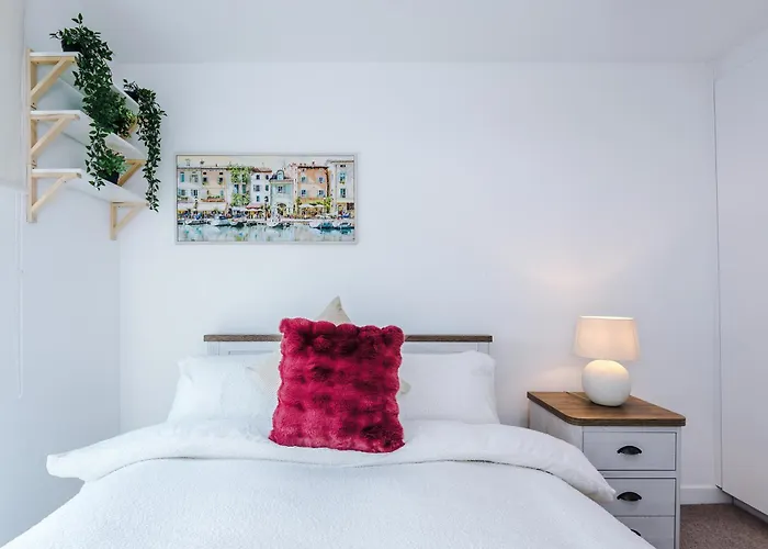 Fully Equipped, Centre 3bed Apartment, Balcony With Amazing Views, Sleeps 6 * 曼彻斯特