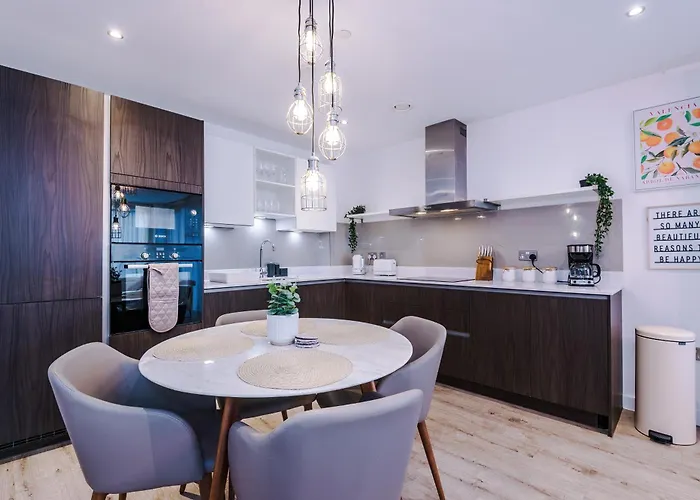 公寓 Fully Equipped, Centre 3bed Apartment, Balcony With Amazing Views, Sleeps 6