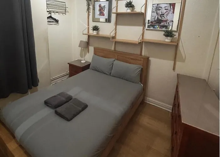 Guest house Hendham House - Near Etihad Stadium, Coop Live Arena, Ao Arena, Piccadilly Train Station & Centre