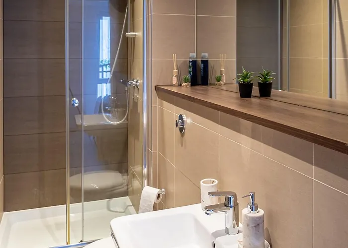 Centre ,salford,lakeside Manchester