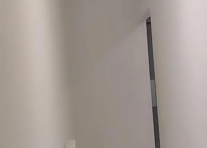 Double-bedroom In The Heart Of Eccles Bh2 Perfect For Short 맨체스터