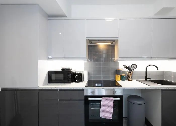 Hotel Private Ensuite With Kitchen Access By Irwell *