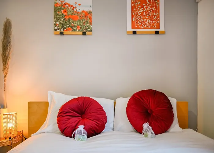 Διαμέρισμα Cosy 4-bed House L Garden L Free Parking L Wifi L Specious L Hosted By The Cosy Corner Nationwide