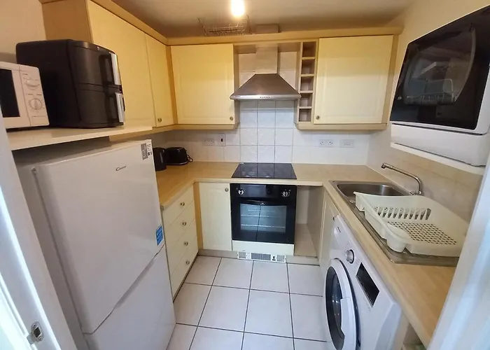 Perfect For Construction Workers And Building Contractors * Manchester