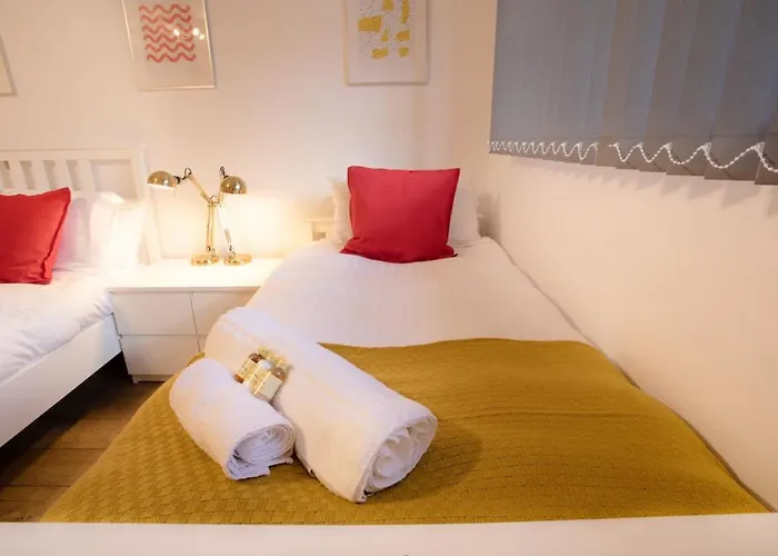 Apartament 2br, Smart Tv, Self Check-in, Coffee Machine *