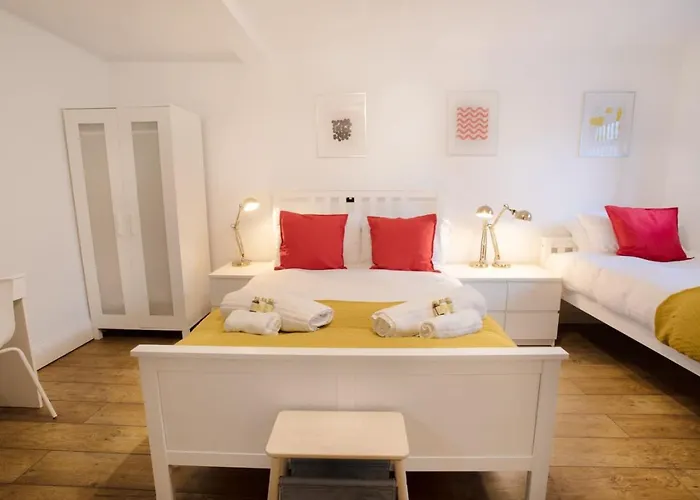 2br, Smart Tv, Self Check-in, Coffee Machine