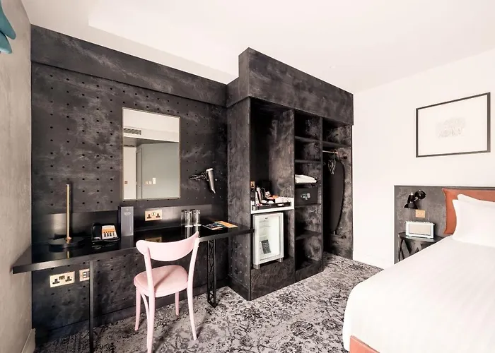 Voco - Centre By Ihg Hotel 4*