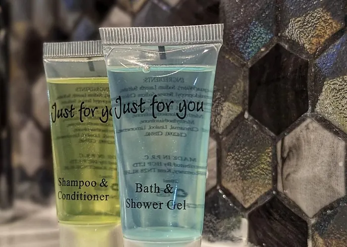 Beautiful 5 Bedroom Sleeps 12 People In 펜션 맨체스터