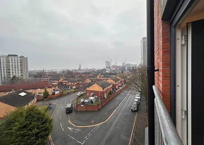 Centrally Located Modern 2 Bedroom Apartment, Minutes Walk To Ao Arena Appartamento Manchester
