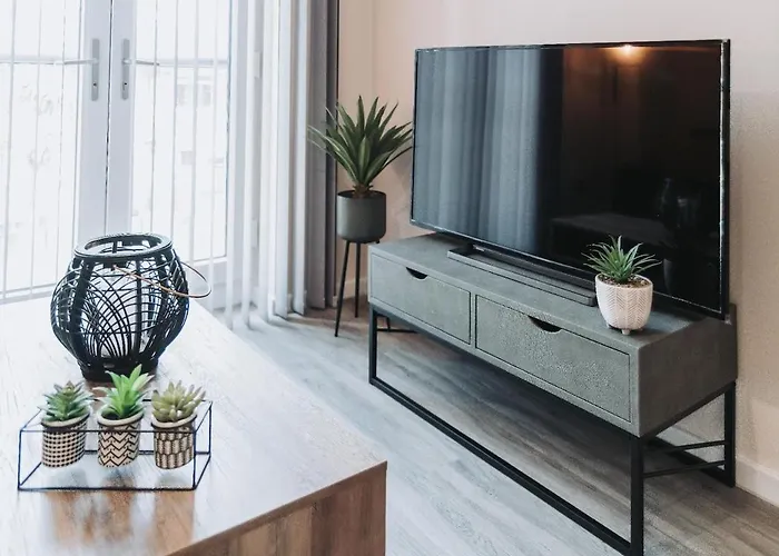 2 Bed 2 Bath Close To Ctre Sleeps 5 -free Parking * Манчестер