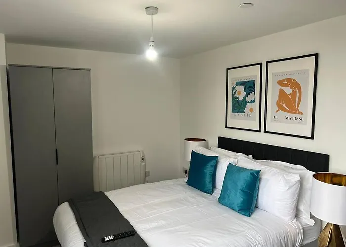 Luxury 2 Bed 2 Bath Flat Near Old Trafford Mánchester