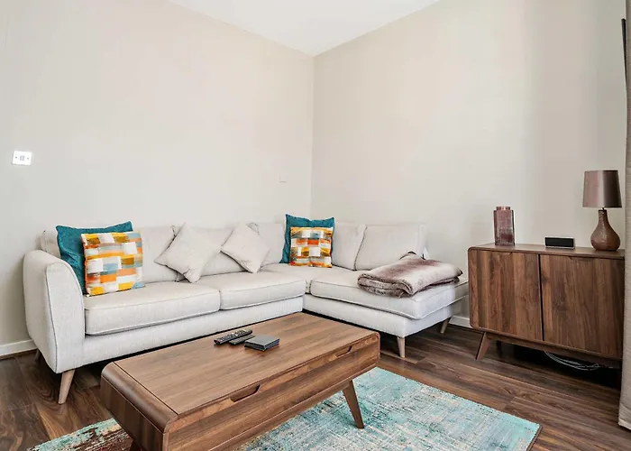 Cosy In Stunning Didsbury Manchester