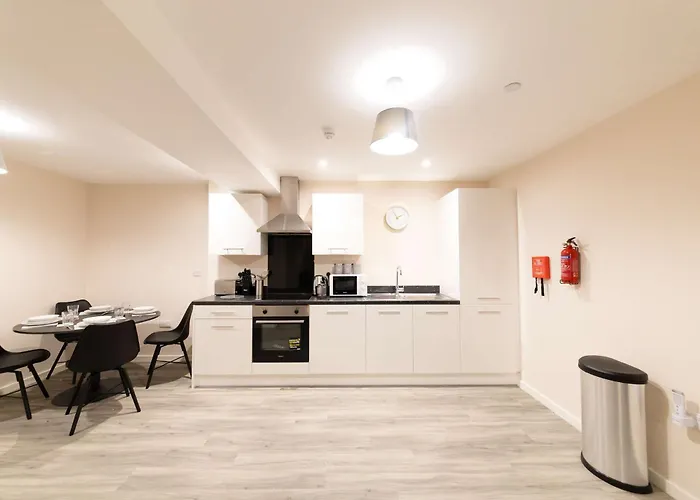 Spacious & Contemporary 2 Bed 아파트