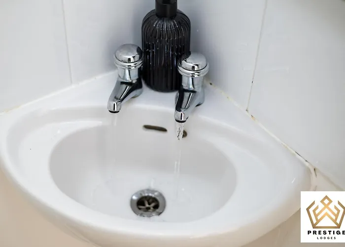 Manchester, Centre, House, Parking, Garden, M60 *