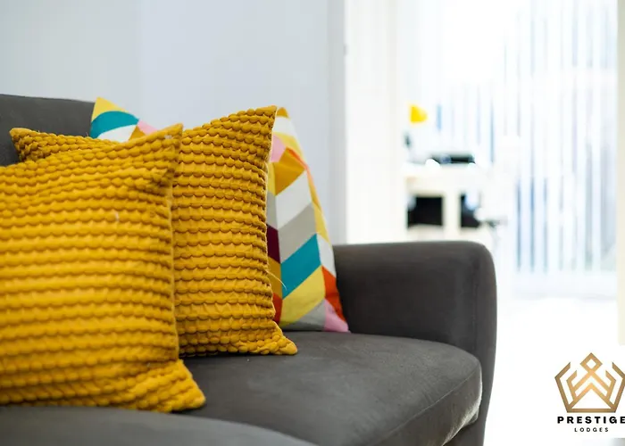 Manchester, Centre, House, Parking, Garden, M60