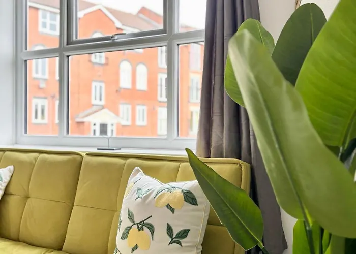 Stylish 2 Bed Centre 아파트 *