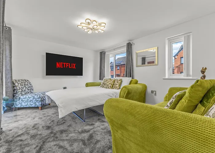 Large Family House With Free Parking - 3 Bedrooms 6 Beds Prázdninový dům Manchester