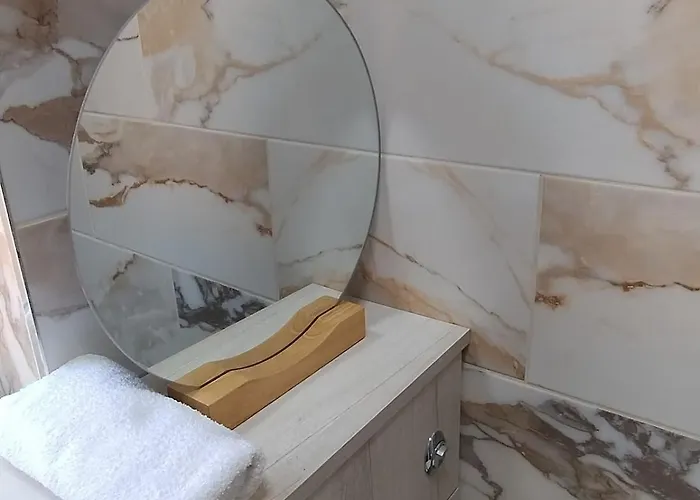 3br Near Alexandra Park And Free Parking Prázdninový dům