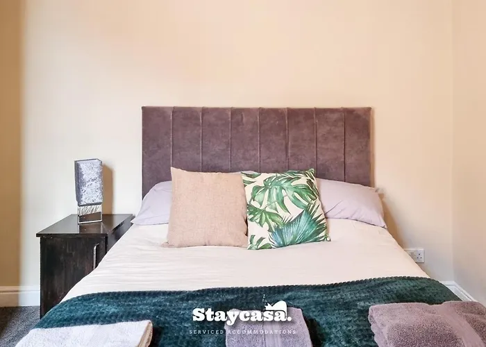 Dom wakacyjny Clarence Co-living - Private Self-cater Manchester