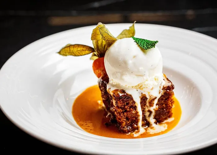 Cozy 3 Bd House, Perfect For Large Group Of 6 * Manchester