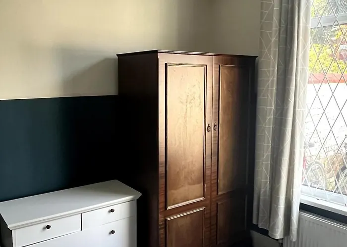 Double - Town & Nearby, 24h Bus, Airport-linked Séjour chez l'habitant