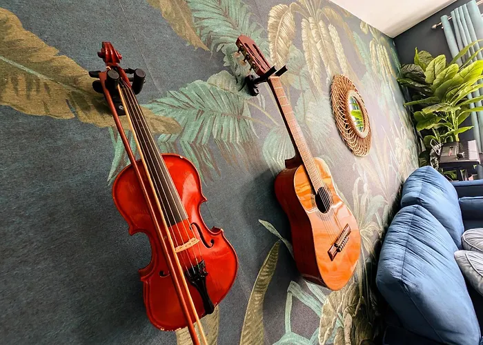 Luxury Celebrity Townhouse Etihad Stadium Coop Live Arena 2 Parking Sleep 10 Vakantiehuis *