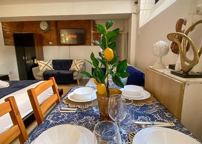 Apartment Centre Beautiful & Cosy