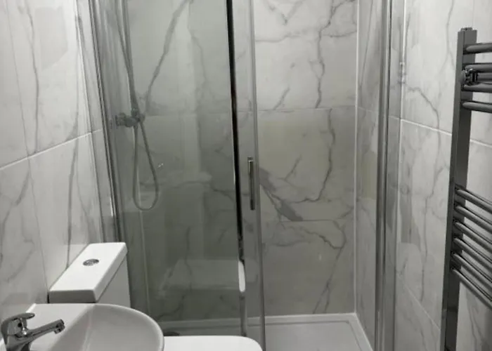 Konukevi Oyo Cheetham Hill 3*