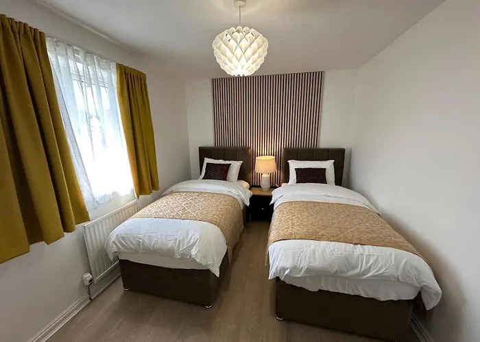 Hébergement de vacances Luxury House By Etihad And Coop Arena *