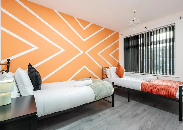 The Jade - Pool Table - Man Utd - Centre - 4bd * Manchester